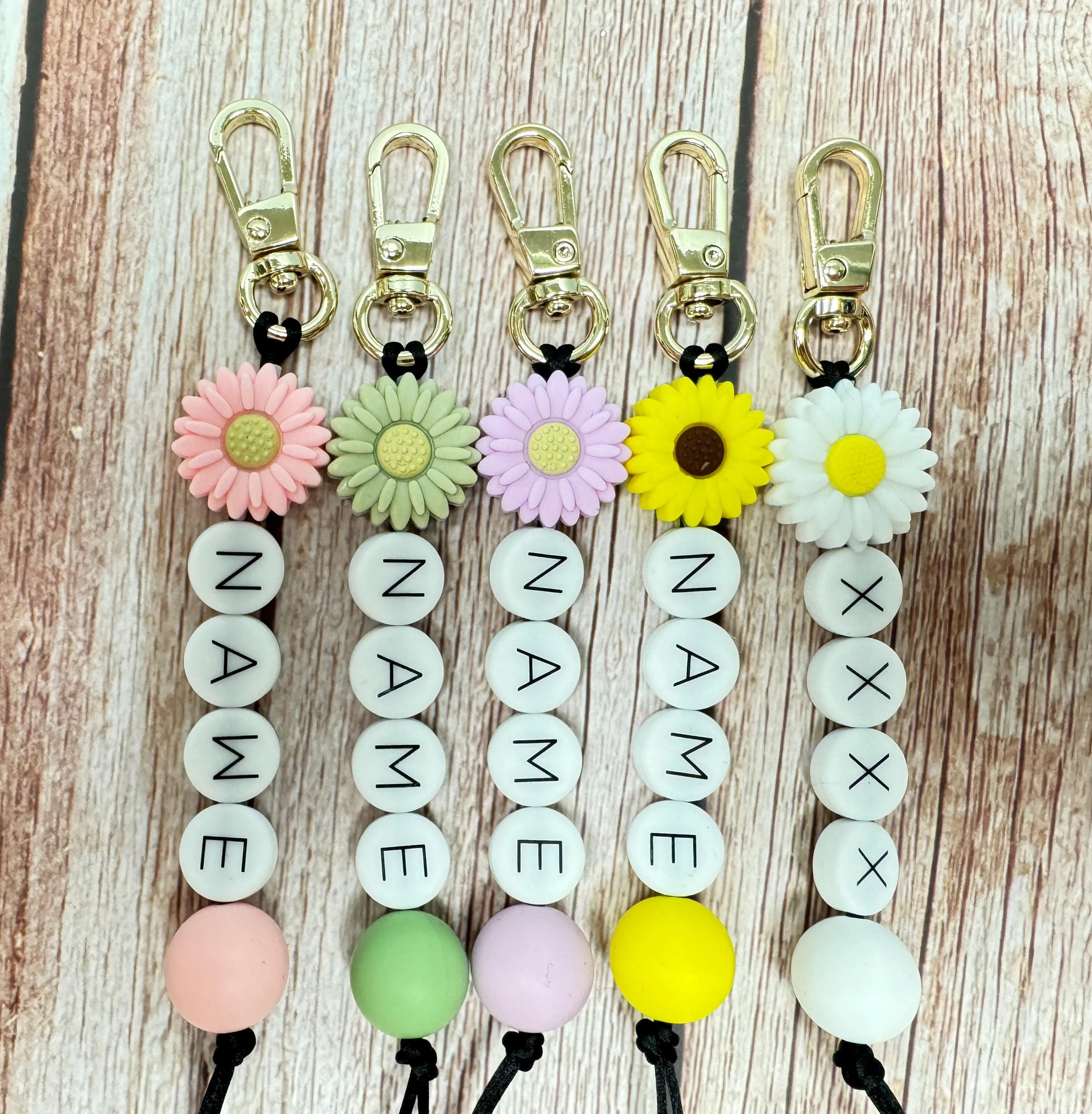 Customizable  Name Keychain - Daisy Bead & Silicone Letter Personalized Key Ring