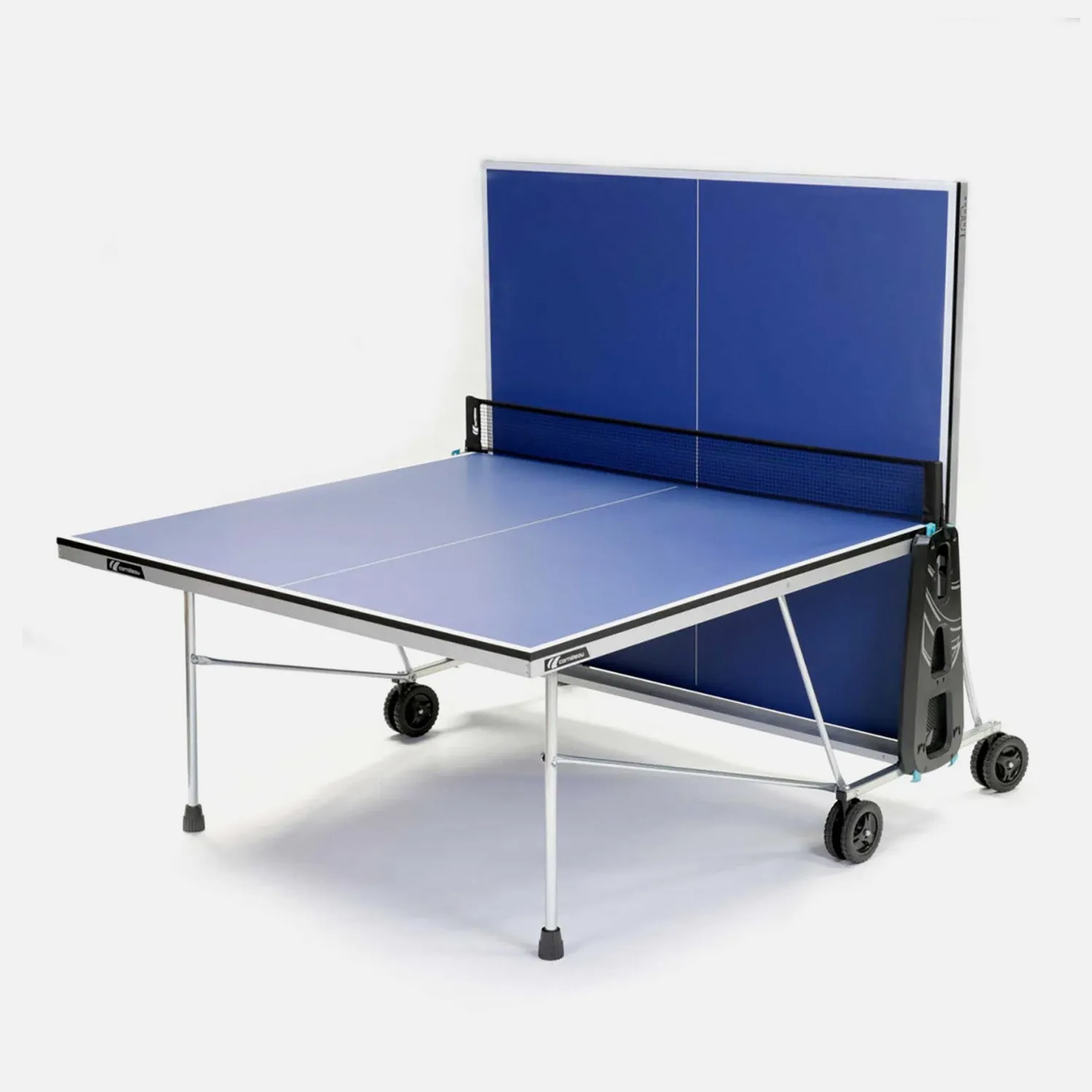 INDOOR BLUE TABLE TENNIS
