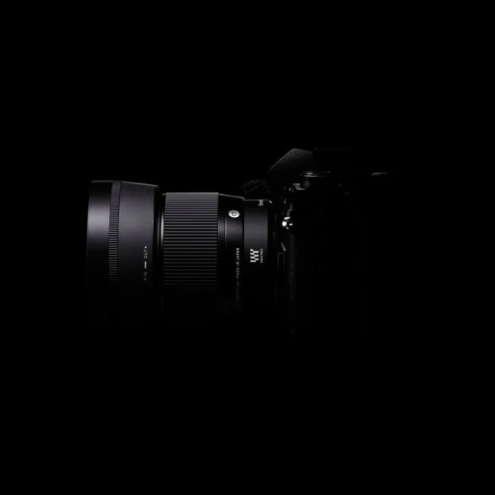 Sigma 56mm f/1.4 DC DN Contemporary Lens - Canon M-Mount